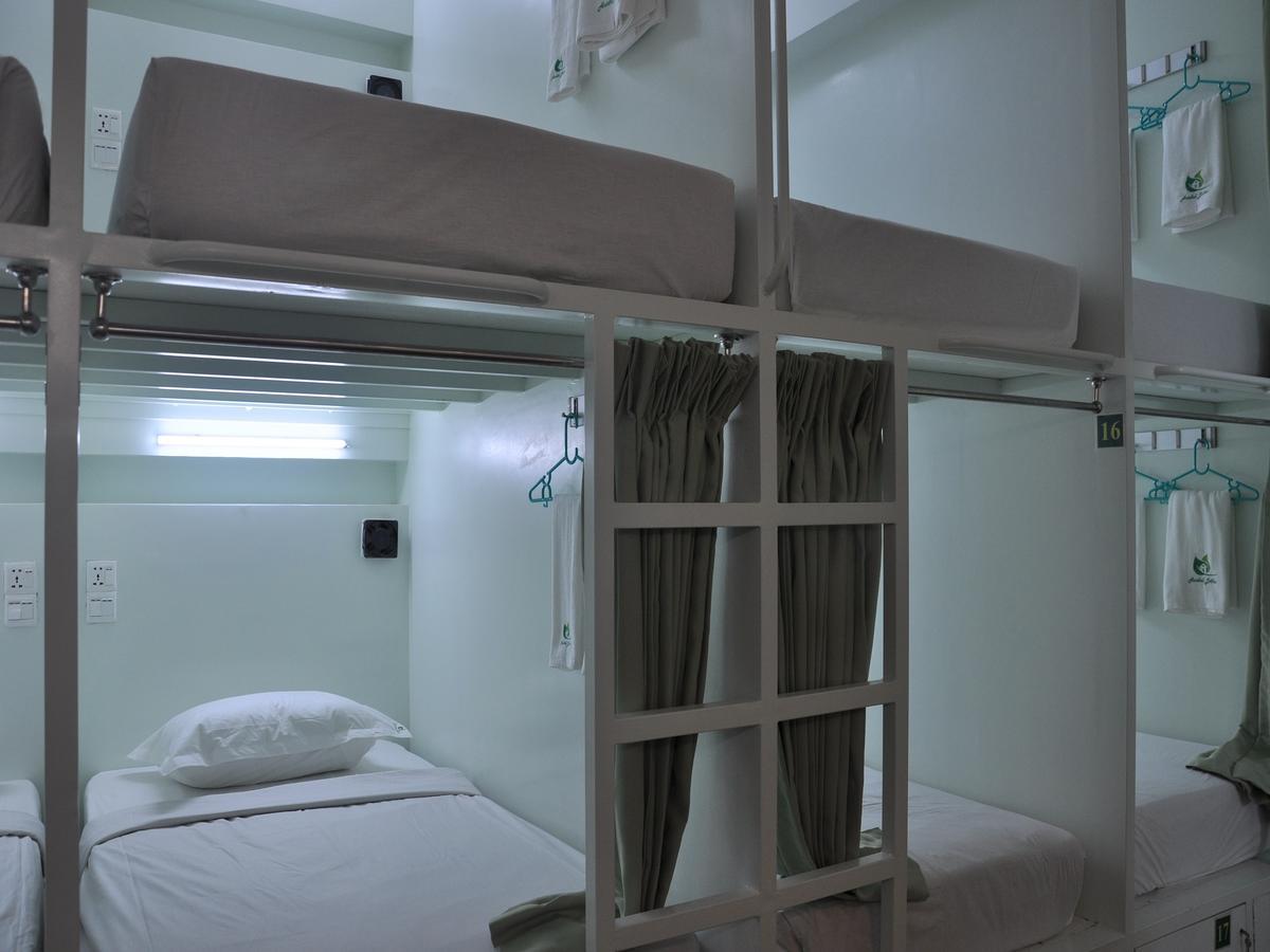 Hostel Latha Yangon Exterior foto
